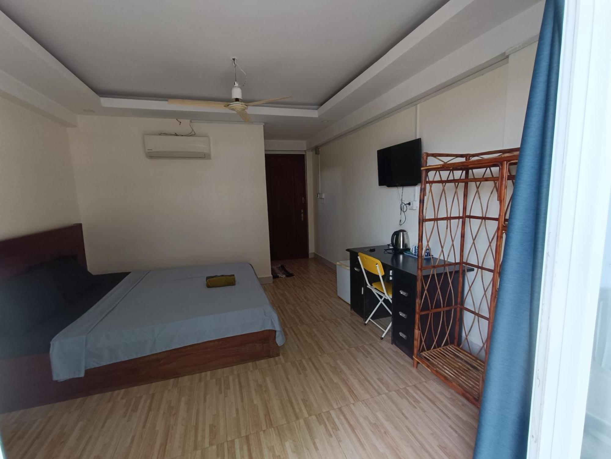 Rooms 101 Kâmpôt Zewnętrze zdjęcie
